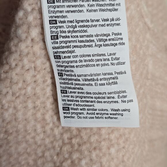 Kari Traa Women's Lid Knit Medium Cable-Knit Light Pink Turtleneck Sweater - Picture 5 of 10